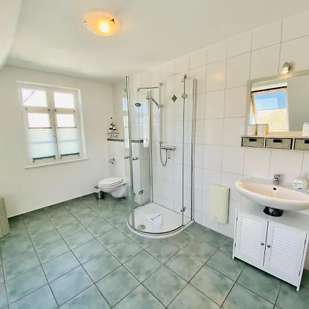 Wald & Meer/oberdeck Apartamento Rostock