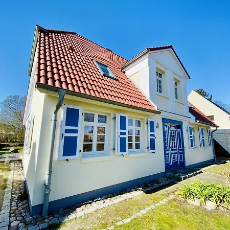 Wald & Meer/oberdeck Apartamento Rostock